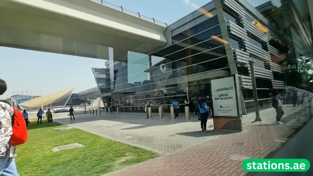 Baniyas Square Metro Station