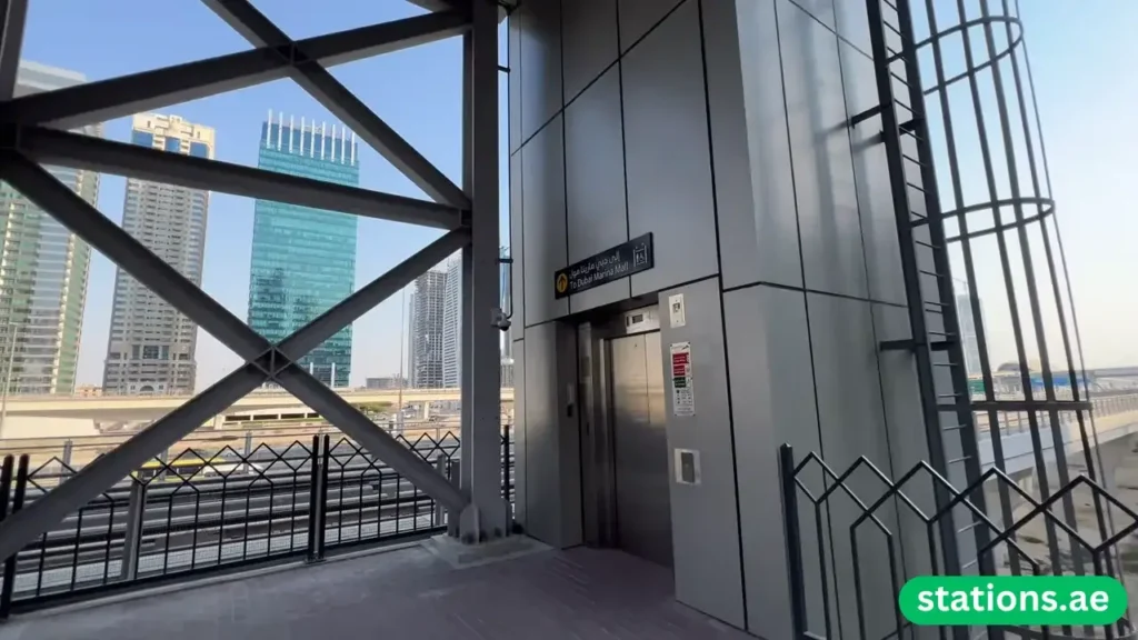 Dubai Marina Mall Tram Station 