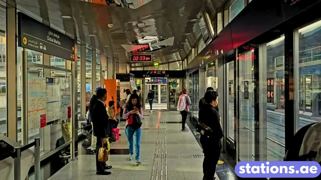 Dubai Marina Tram Station (5)