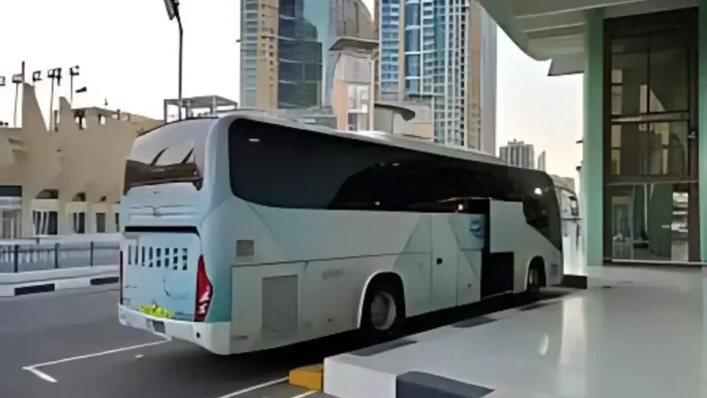 CX90 bus Al Ain Bus Station