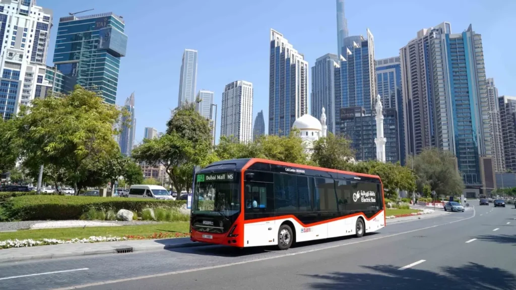 18 RTA Bus Al Qusais
