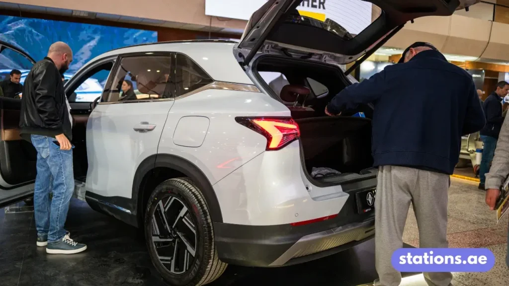 Buying Guide for Hybrid Subcompact SUVs