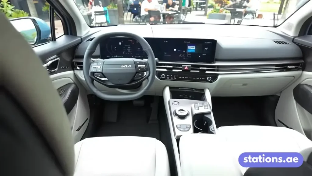 Interior, Comfort, and Technology